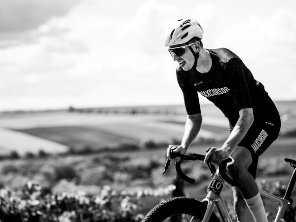 Decathlon Gravel Series míří do Znojma. Čeká vás rychlá jízda mezi vinicemi!